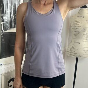 Lululemon Lavender Tank Top Sz.. 4 w. Bra shelf sleeveless sport wear